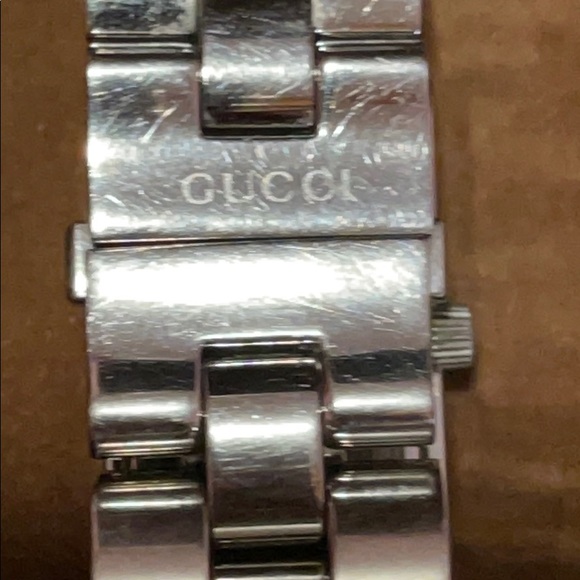 Gucci watch main image 5